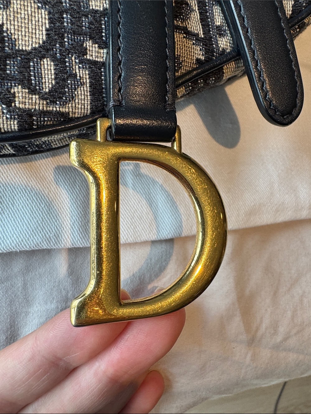 Dior Oblique Navy and Beige Saddle Shoulder Bag with Gold Hardware - Picture 3 of 13